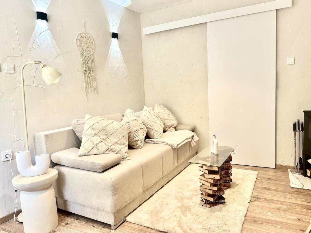 Robinson Crusoe Island Apartment — photo 1