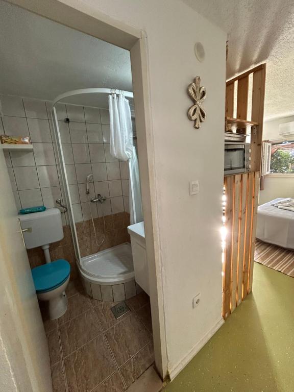 Trogir Čiovo nice studio apartment near the sea in Okrug photo 3