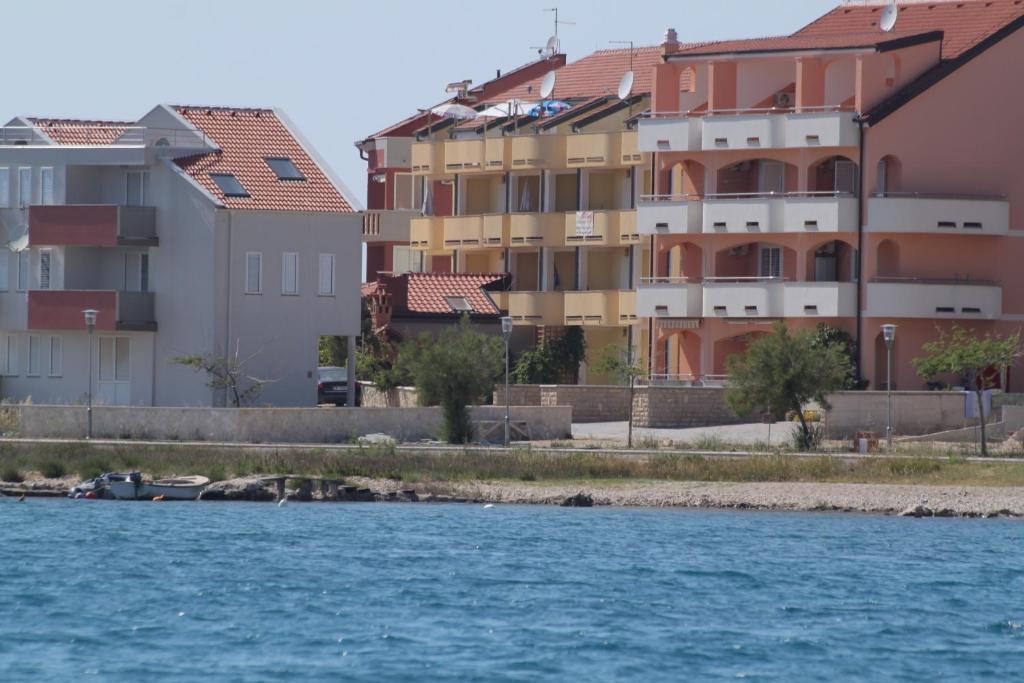 Studio Povljana 3316c — photo 1