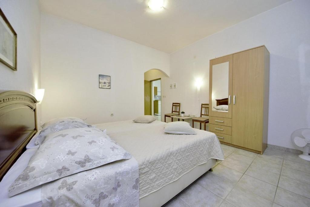 Selak in Tučepi - Haus für 6-7 Personen photo 2