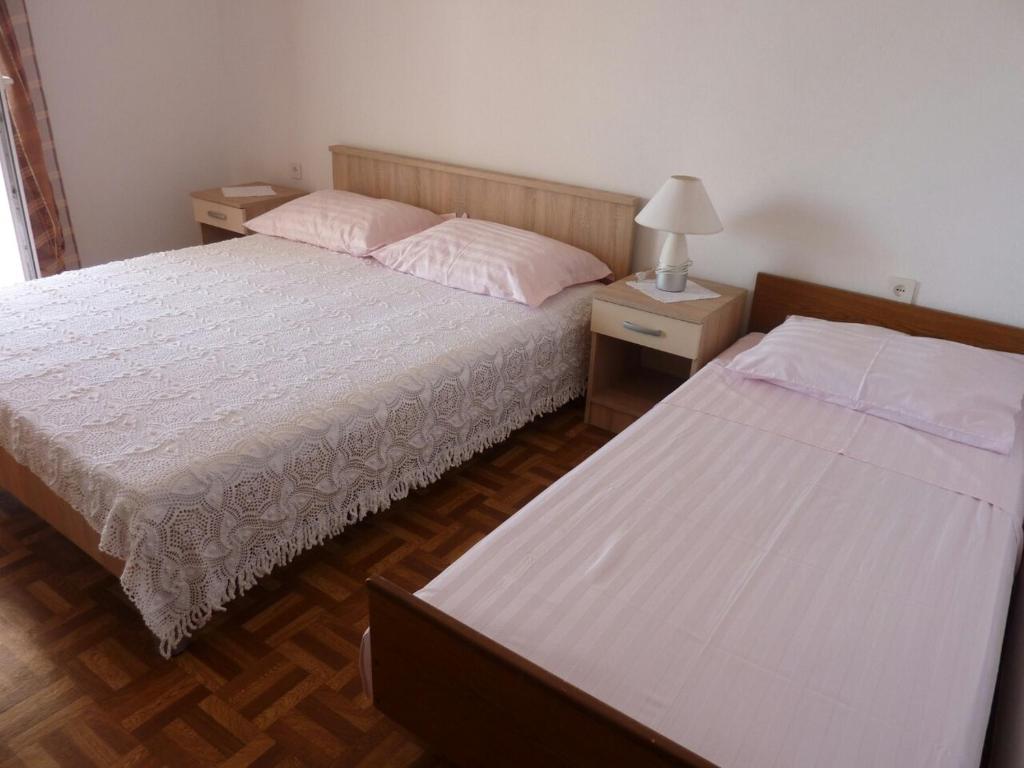 Apartment Metajna 525d photo 2