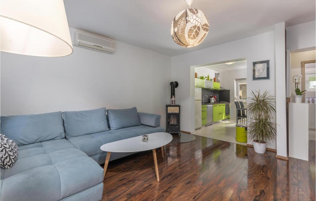 2 Bedroom Awesome Apartment In Selce photo 2