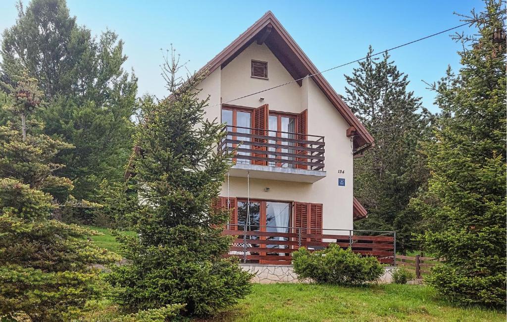 Nice Home In Ravna Gora With Wifi — photo 1
