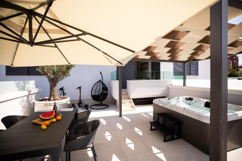 Sopic Luxury Apartment with private Whirlpool photo 2