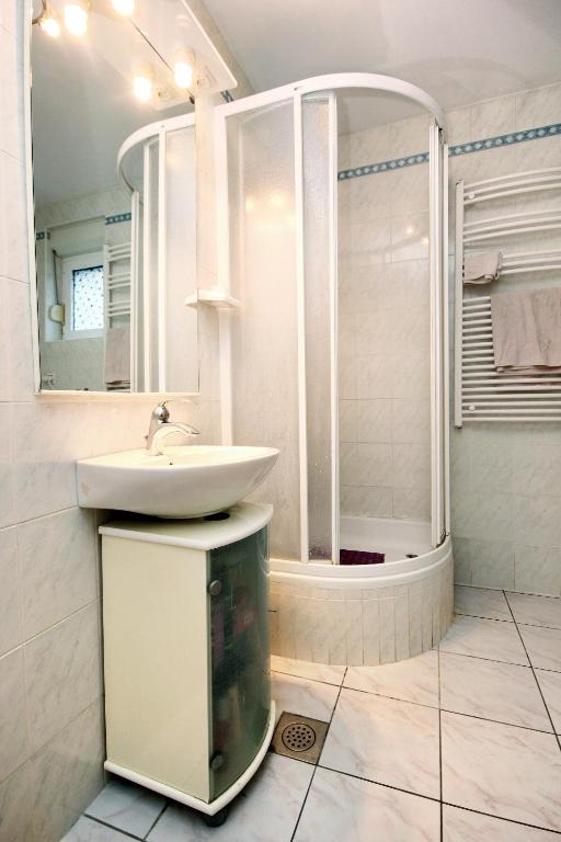 Apartments by the sea Mastrinka photo 3