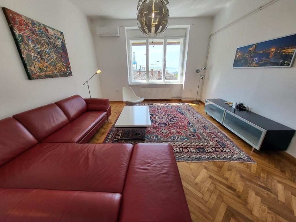 Rijeka Urban Suite 13 by Irundo — photo 1