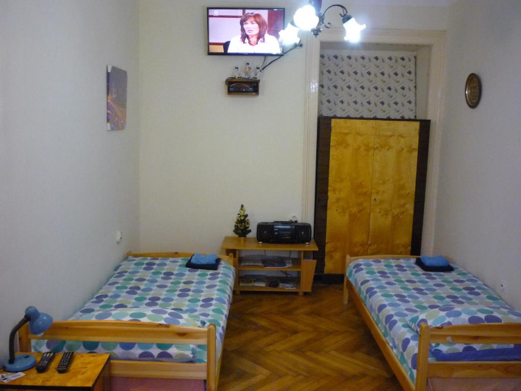 Apartments with WiFi Rijeka - 13227 photo 2