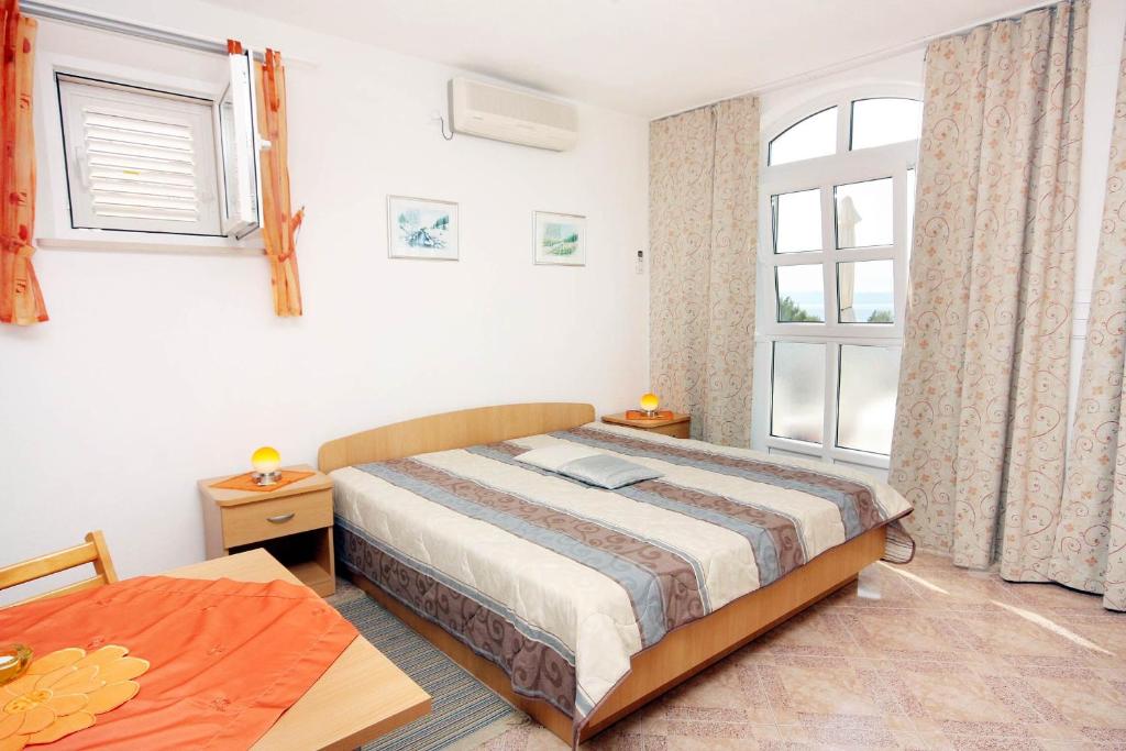 Apartments by the sea Sumartin photo 2