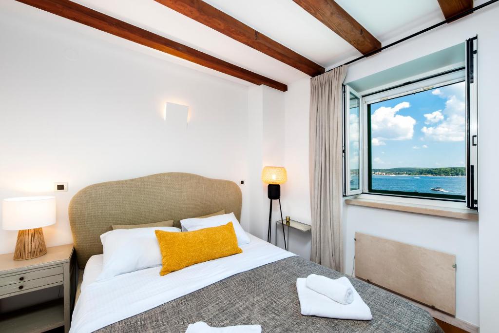 Seaside House Andrea - 3BR with balcony & sea view by Irundo photo 2