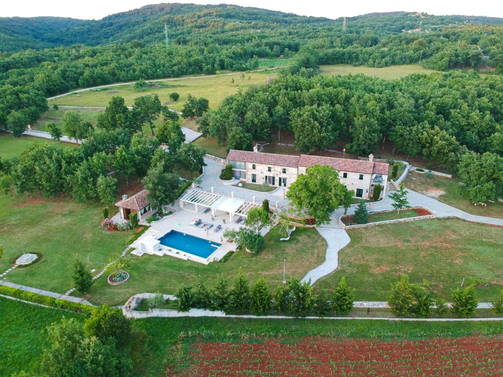 Stancija Ruseti photo 3
