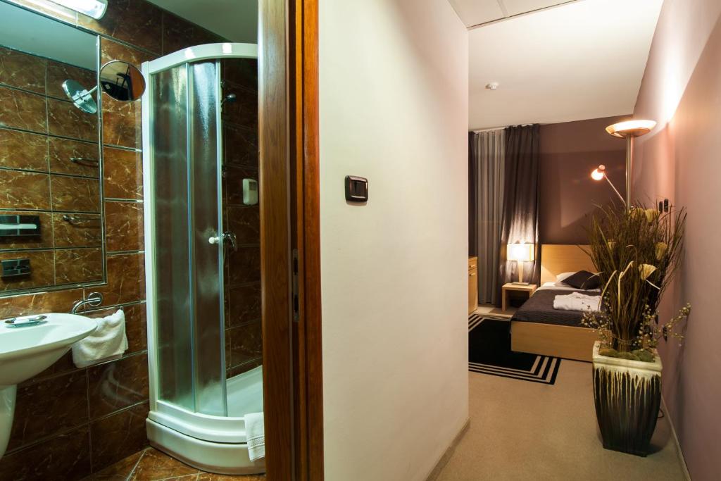 ZOO hotel photo 3