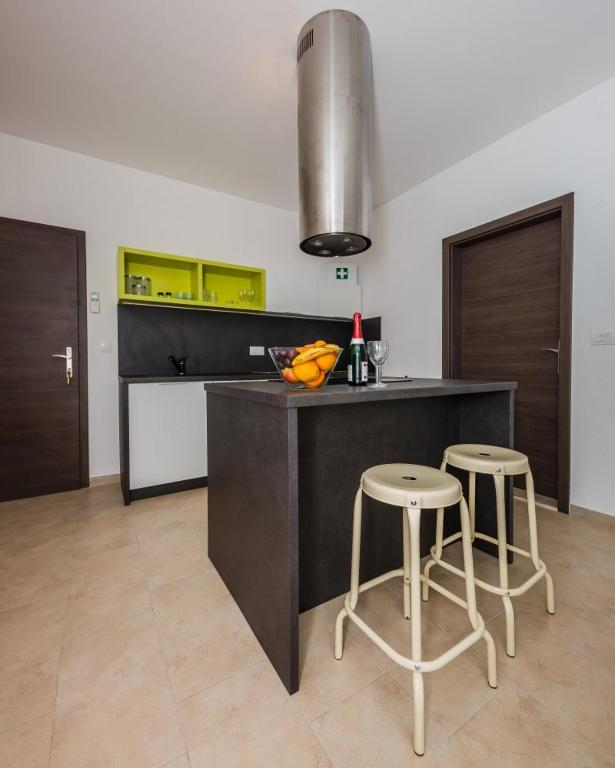 Studio Apartment Stela — photo 1