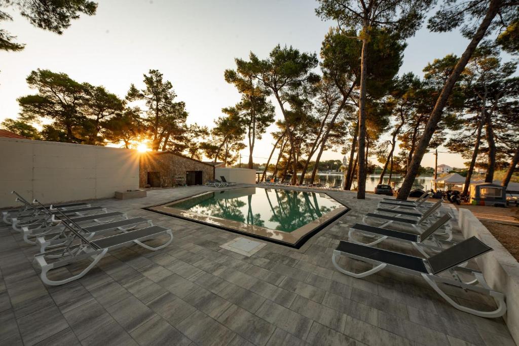 Taber Pašman – Mobile Homes photo 3