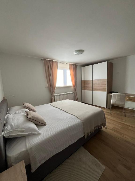 Studio Apartman Nika photo 2
