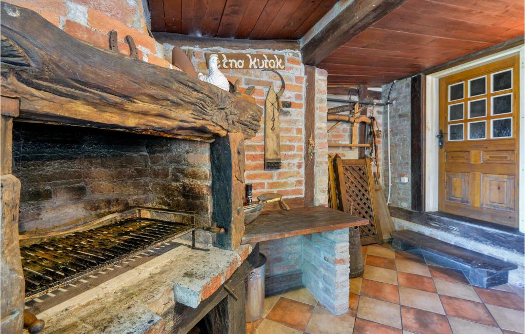 Nice Home In Sveti Ivan Zabno With Wifi photo 3