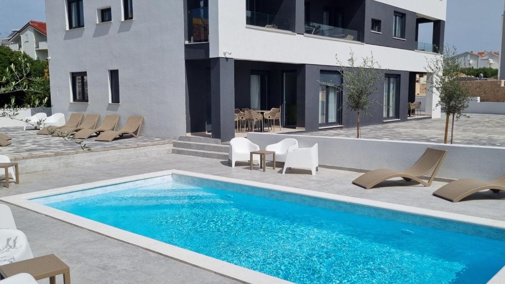 Villa SHARK 2 with a pool — photo 1