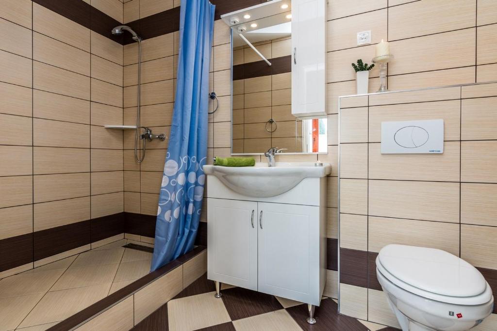 Seaside family friendly house with a swimming pool Krusevo photo 3