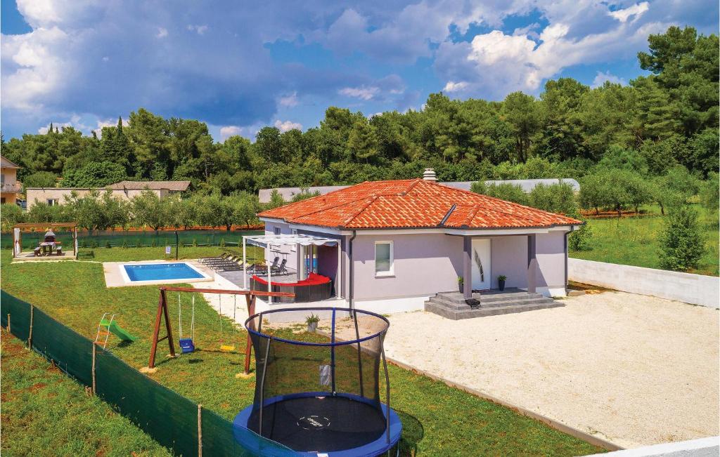 3 Bedroom Gorgeous Home In Pula photo 2