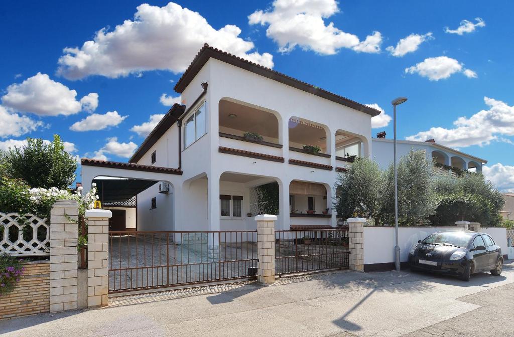 Apartment Mario 2060 — photo 1