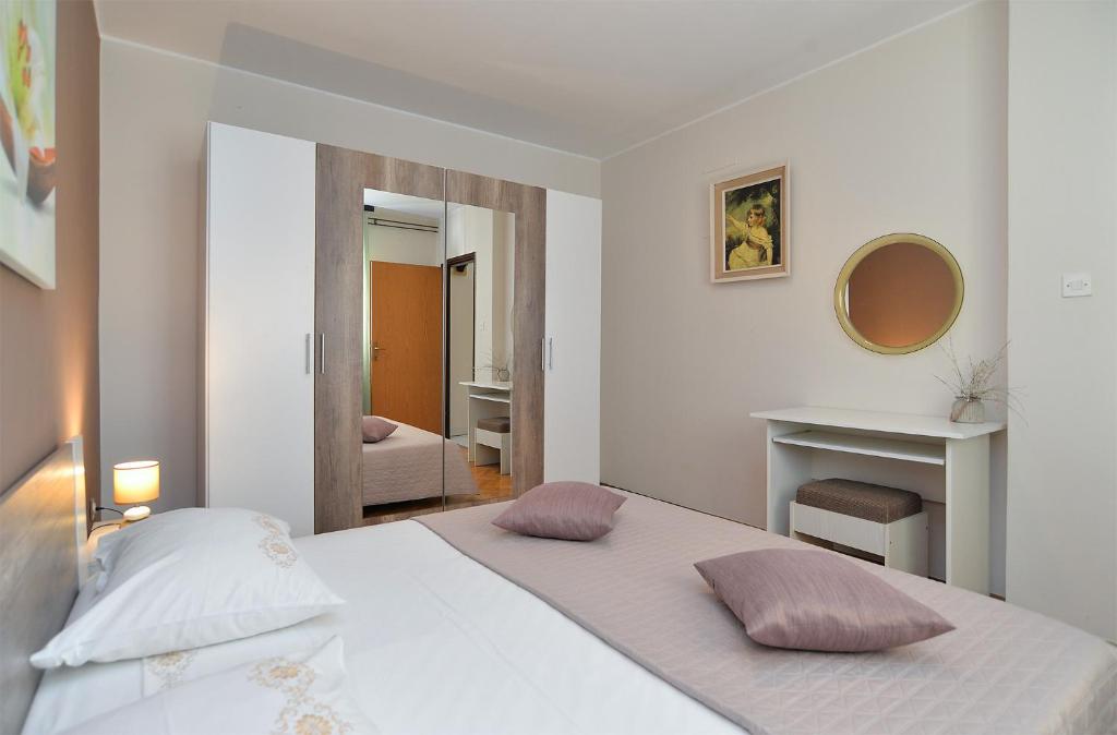 Apartment Mario 2060 photo 2