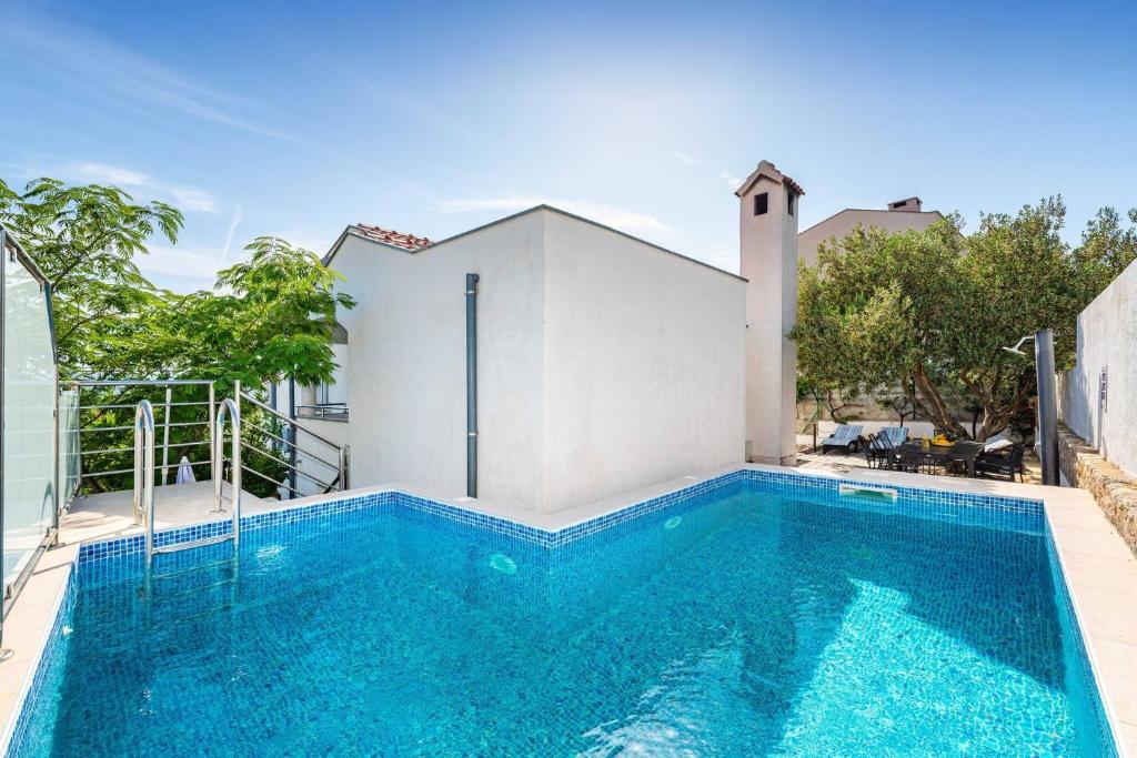 MY DALMATIA - Sea view apartment Dajana with private pool photo 3