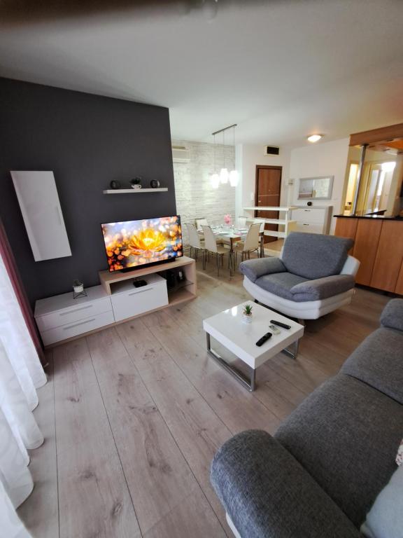 Apartment Holiday in Split photo 2