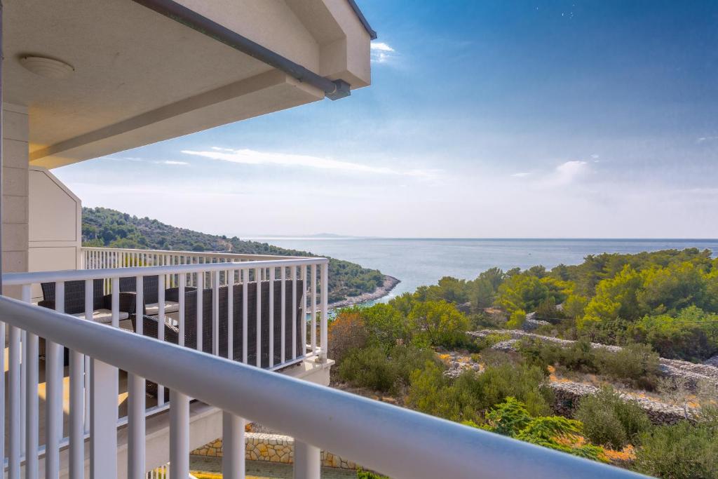 Sunlight Apartment Hvar — photo 1