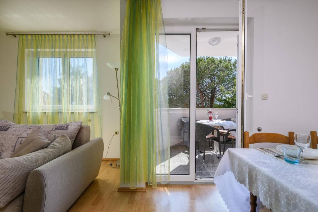 Apartment Matej photo 2