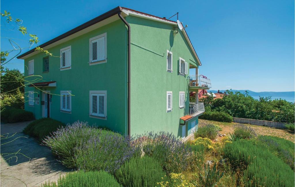 2 Bedroom Awesome Apartment In Labin photo 2