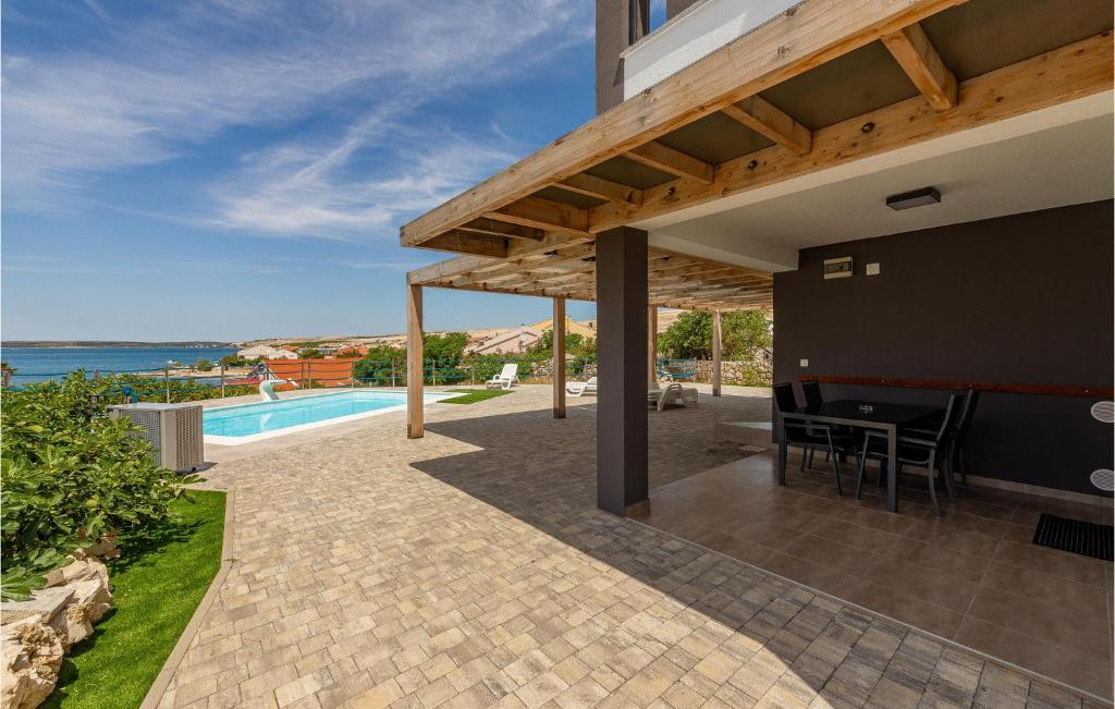 Beach Front Apartment In Kustici photo 3