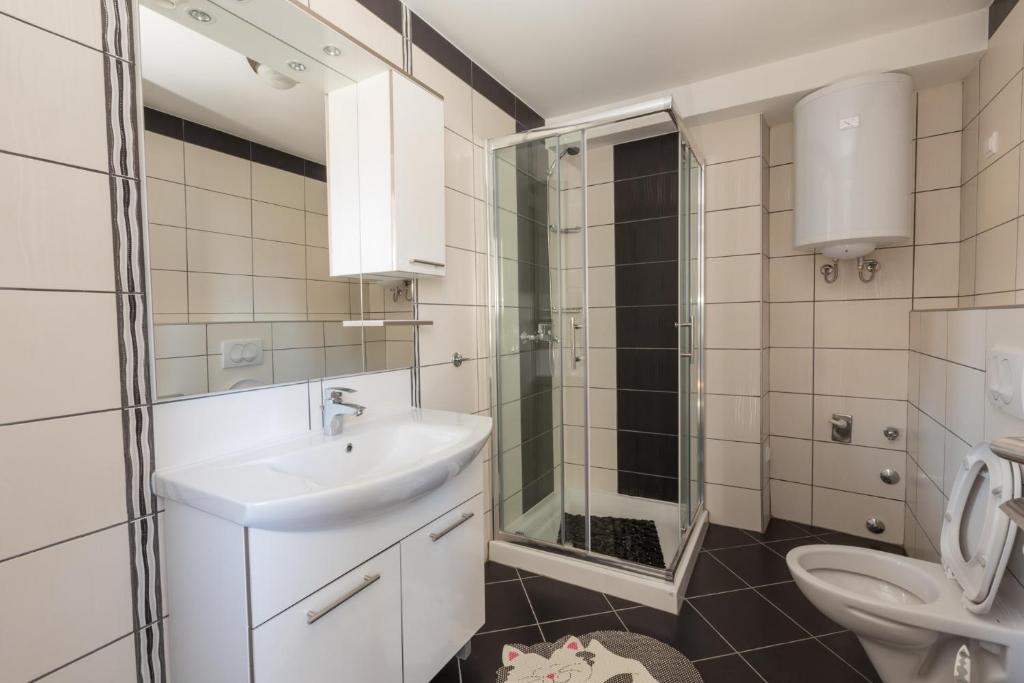 Apartments with WiFi Mali Losinj (Losinj) - 11880 photo 3