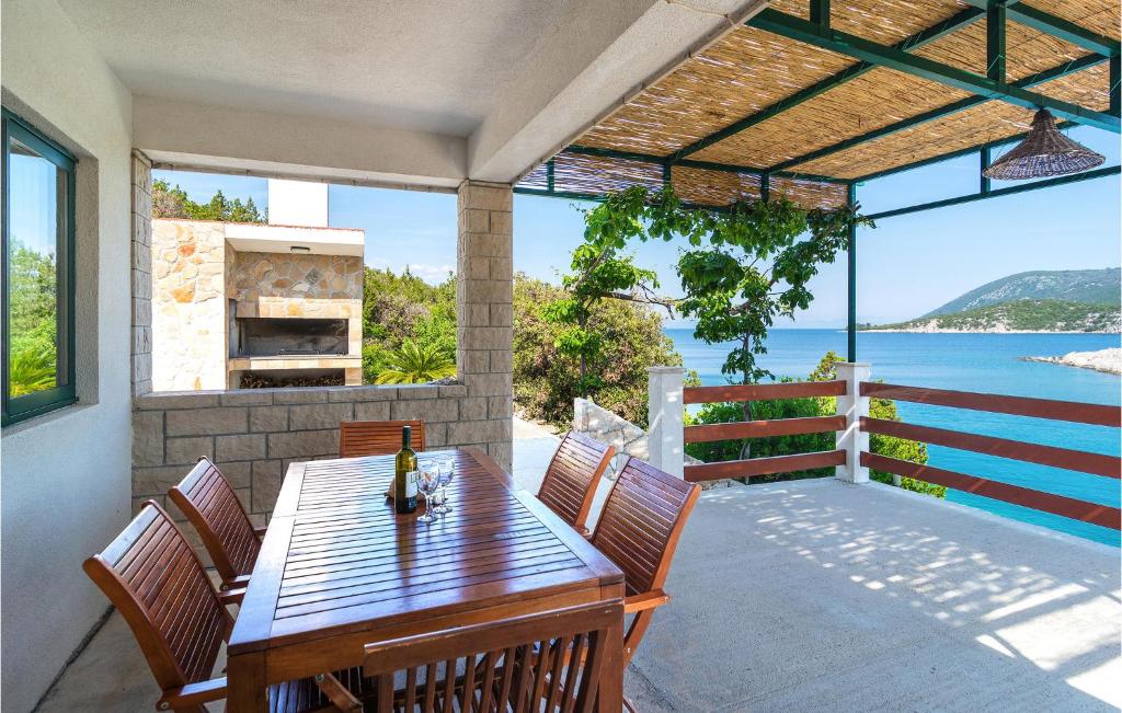Two-Bedroom Holiday Home In Zastrazisce photo 2