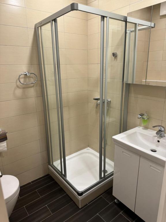 Stars Studio Apartment with Parking photo 3