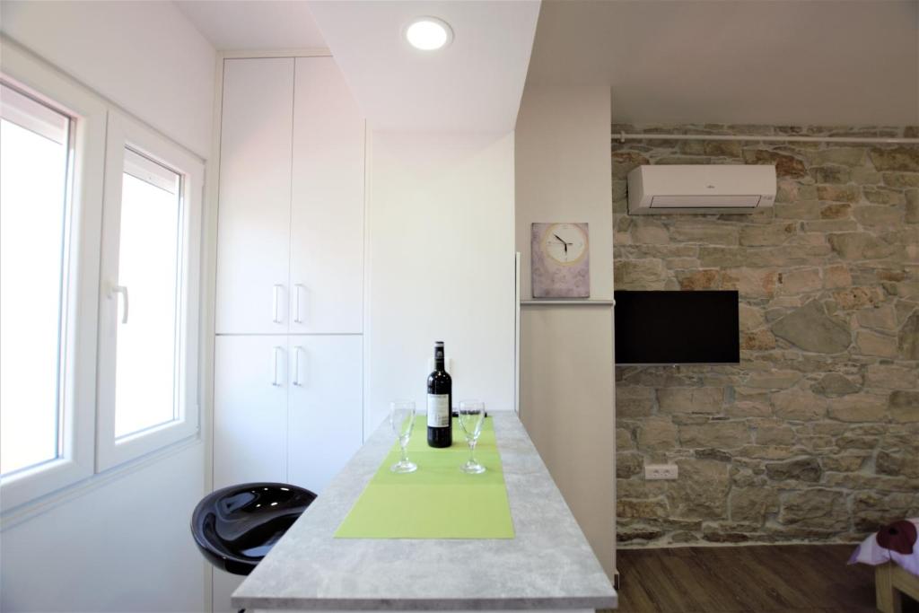 Studio apartman Danijela photo 3