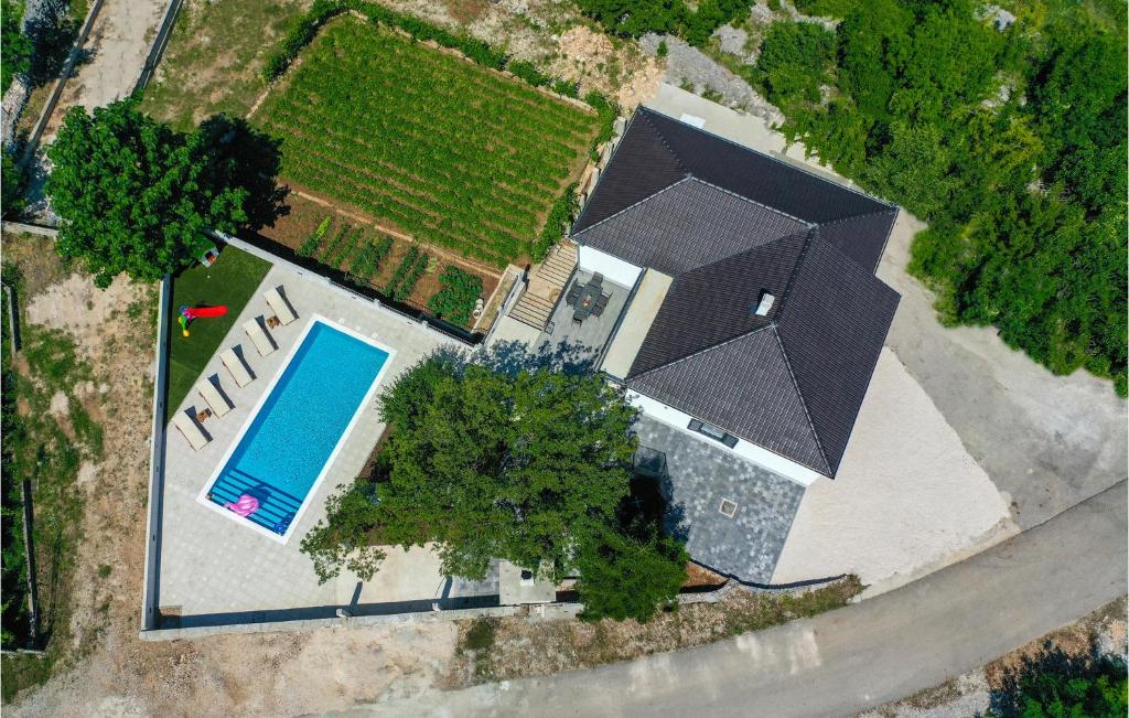 Beautiful Home In Zagvozd photo 2