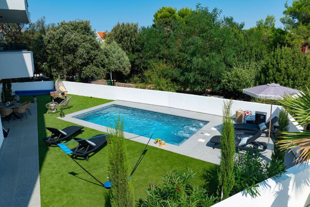 Apartment Robell Zaton privater Garten beheizter Pool Strandnähe — photo 1