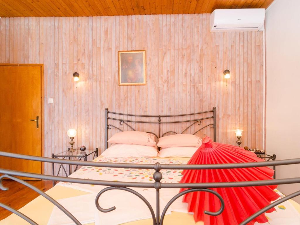 Stunning villa in Pridvorje with private pool photo 2