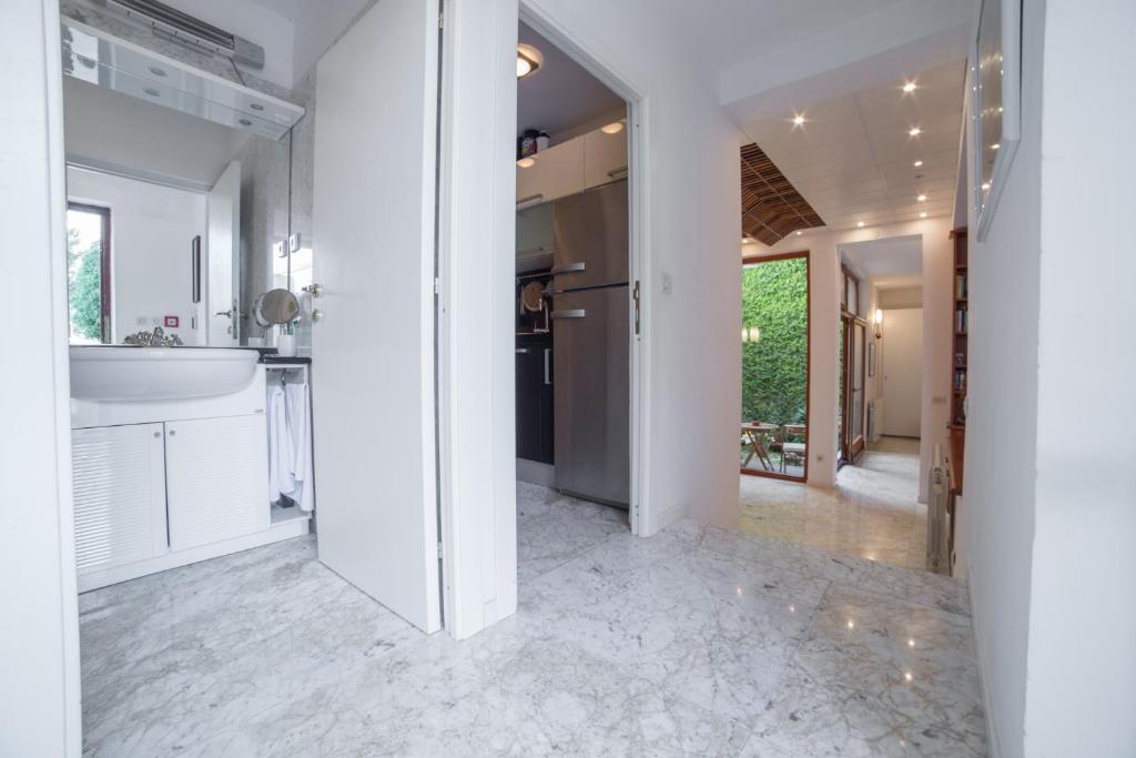 Style Apartment photo 3