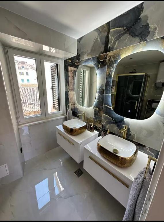 Madonna luxury rooms photo 3