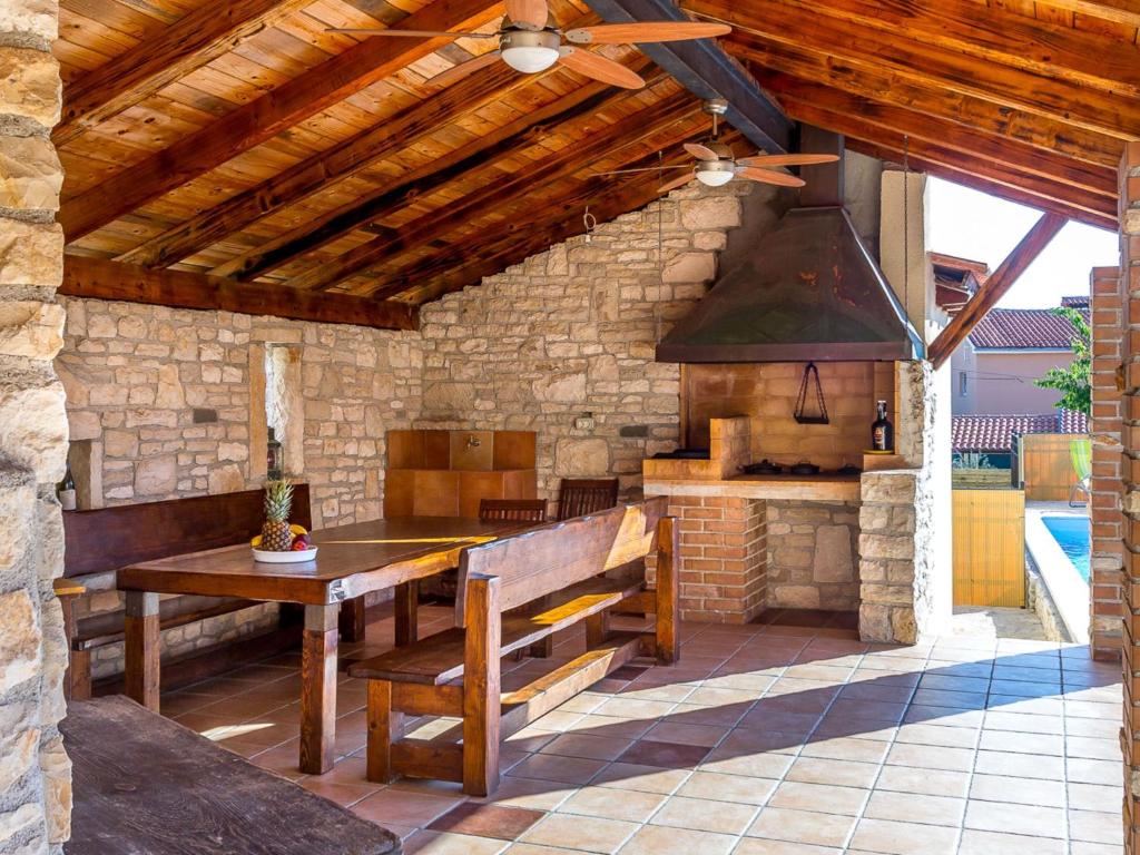 Holiday Home in Medulin near Sea & Pool — photo 1