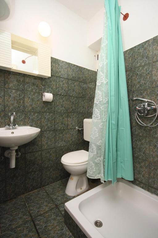 Apartments by the sea Podaca photo 3