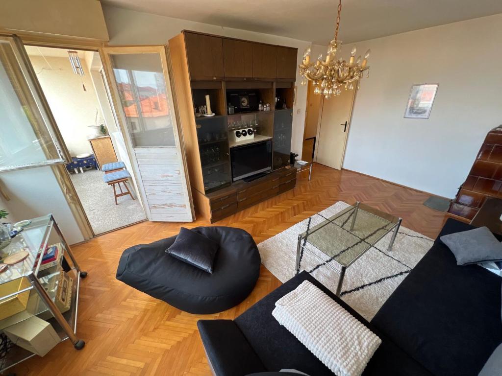 Shared condo by Zadar Oldtown and beach 400 m away photo 2