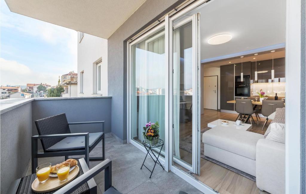 Cozy Apartment In Pula With Wifi photo 2