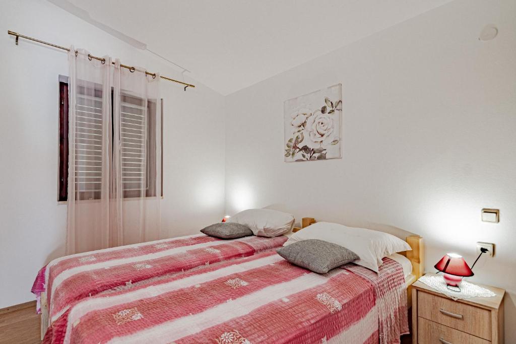 Apartments by the sea Luka Dubrava photo 2