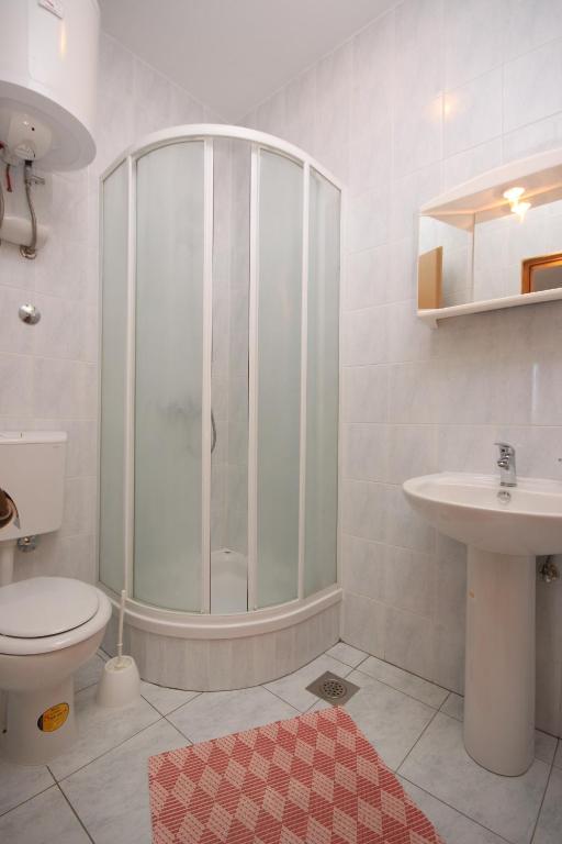 Apartments with a parking space Tkon photo 3