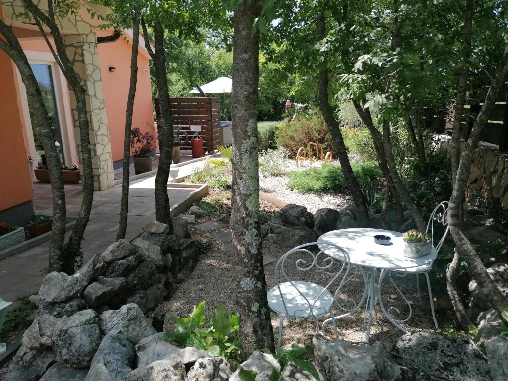 The Forest House Krk 2 photo 3