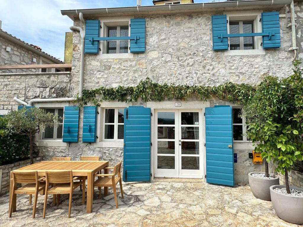Stone House Orsera — photo 1
