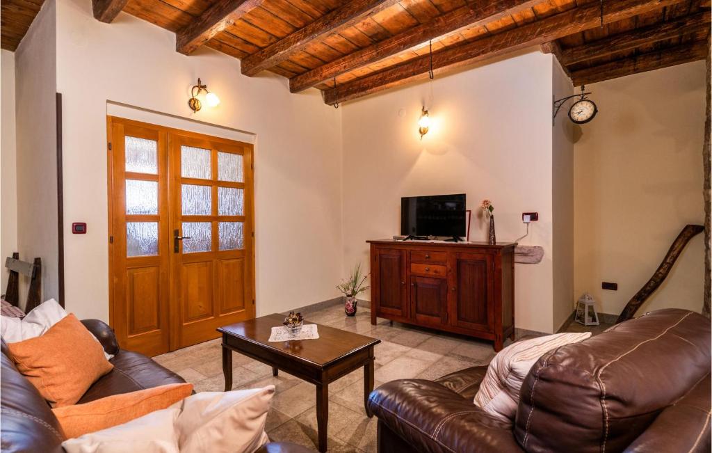 Awesome Home In Krnica photo 3