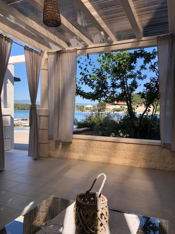 Studio apartment in Lumbarda with Seaview — photo 1