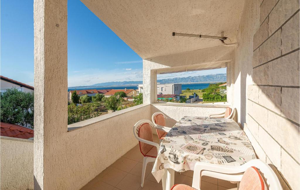 Lovely Apartment In Vir — photo 1